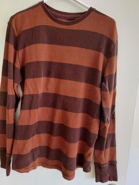 Mossimo Supply Co. Men's Wide-Stripe Crewneck Thermal in Rust and Brown